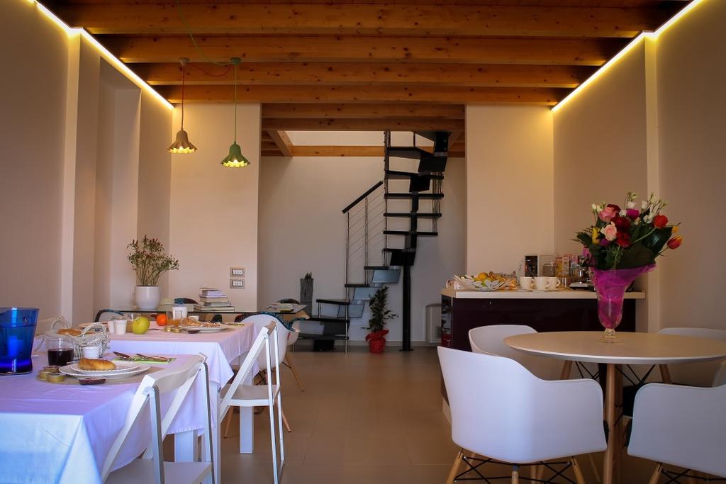B&B I Frassini 카스텔부오노 외부 사진